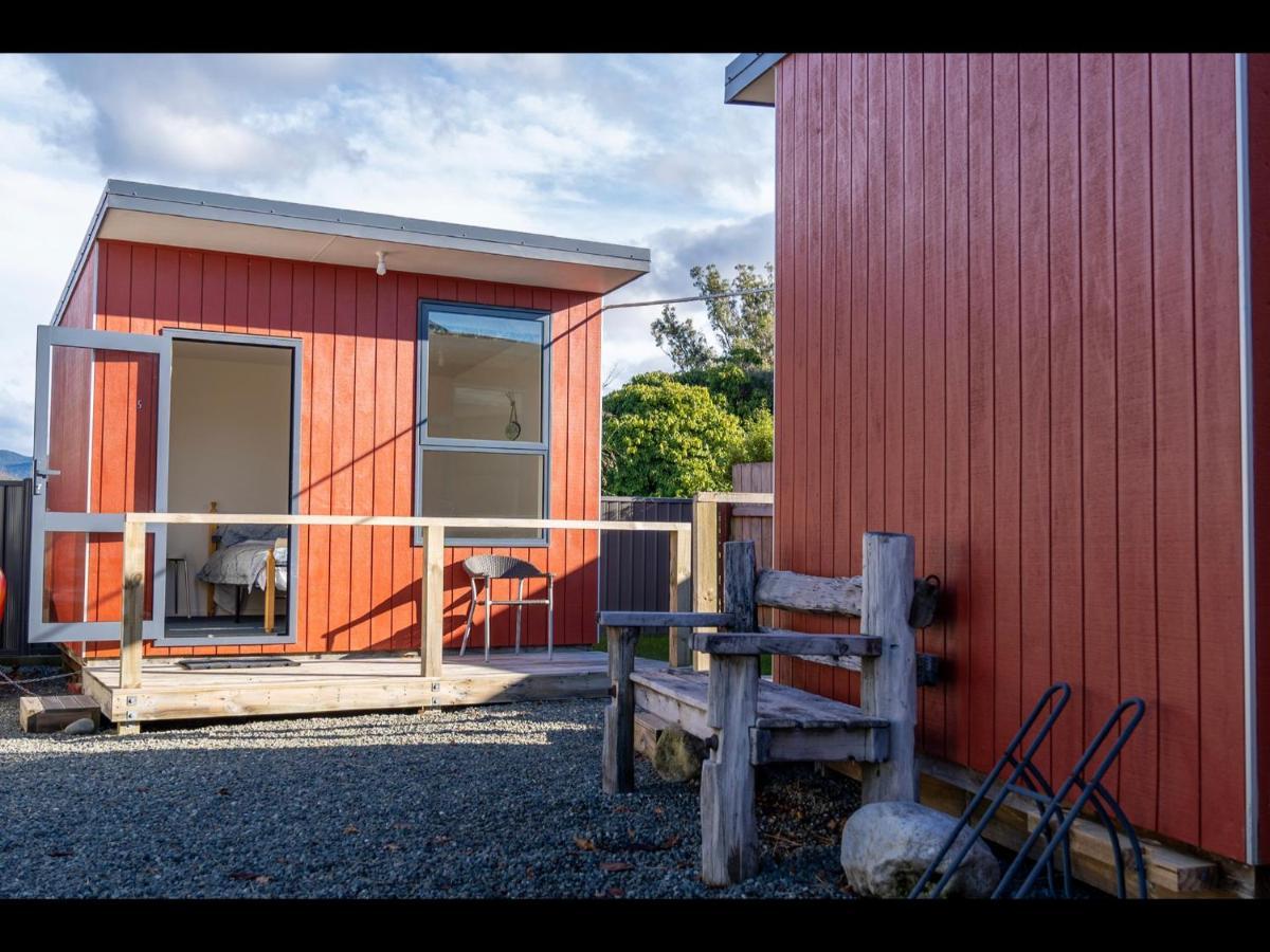 Te Anau Holiday Home - Free Wifi - Free Bikes & Kayaks - Short Walk To Lake & Town - Top Views Exterior photo